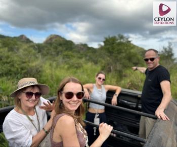 jeep-safari-minneriya-national-park-ceylon-expeditions-travels
