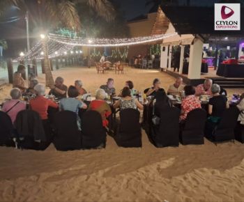 beach-party-colombo-ceylon-expeditions-travels