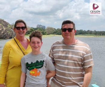 boat-ride-habarana-ceylon-expeditions-travels-village-tour